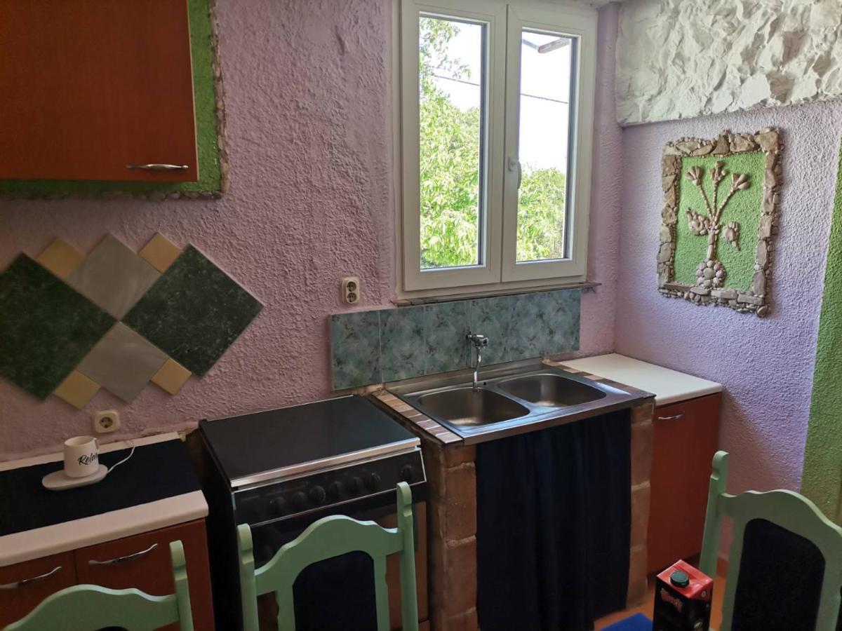 Apartman Sirena Pićan Esterno foto