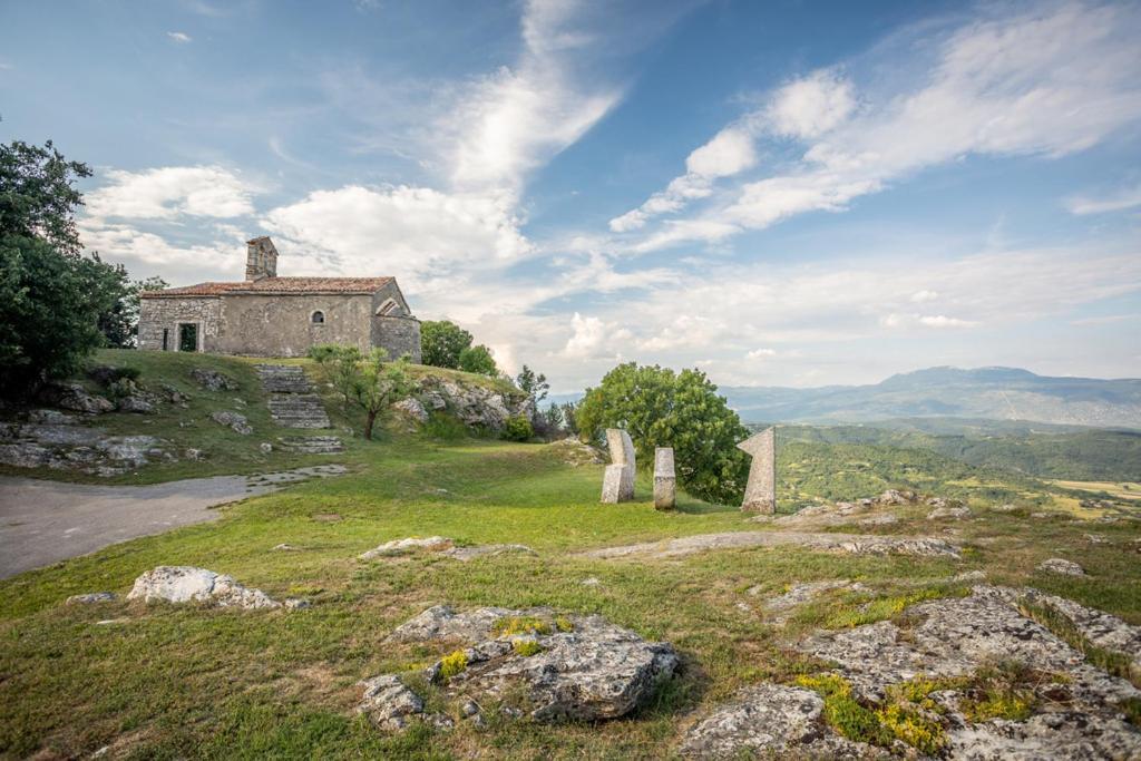 Appartamento Apartman Sirena Pićan Esterno foto