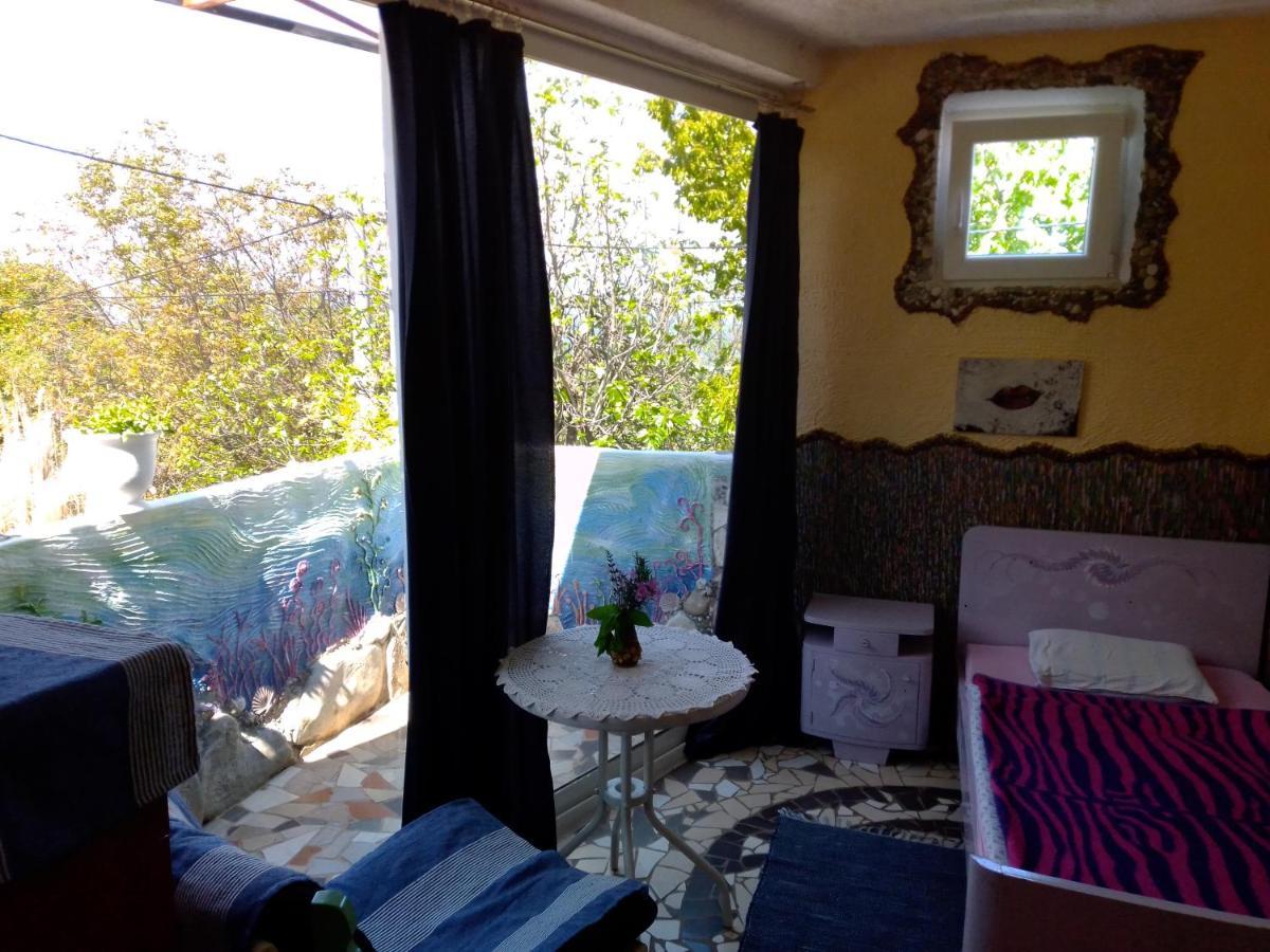 Apartman Sirena Pićan Esterno foto
